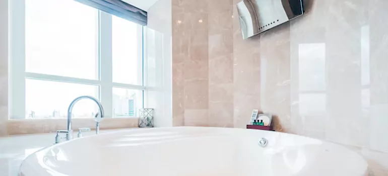 Bathroom Window Coverings in Cocoa, FL